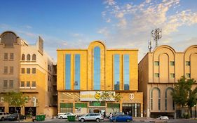 اطلالة الشرفة للشقق المخدومة 2